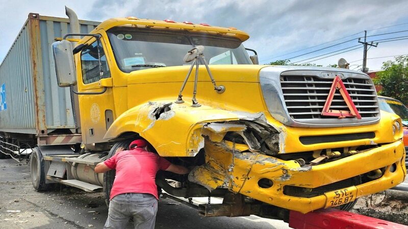 nam mo thay nguoi da chet danh so gi 3 Bạn thân bị xe tông chết ngay tại chỗ trong mộng đánh đề 20